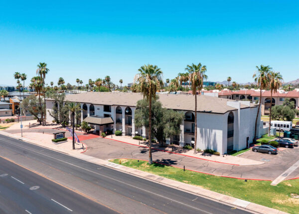 <span class="number">30</span>Ocotillo Place, a Vineyard Park community